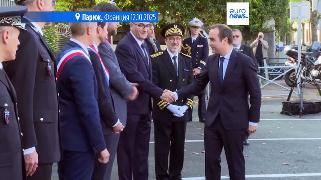 Переназначенный премьер-министром, Себастьен Лекорню огласил состав своего второго правительства