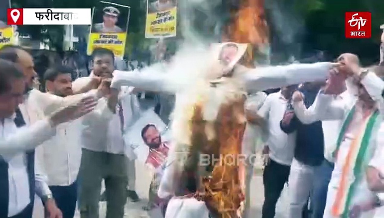 हरियाणा आईपीएस सुसाइड केस: IPS को न्याय दिलाने की मांग तेज, कांग्रेस का उग्र प्रदर्शन, सीएम का पुतला फूंका