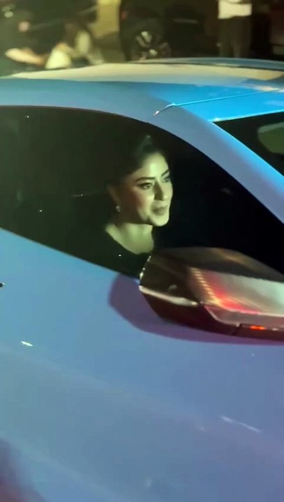 Sajal Ali at hum style awards