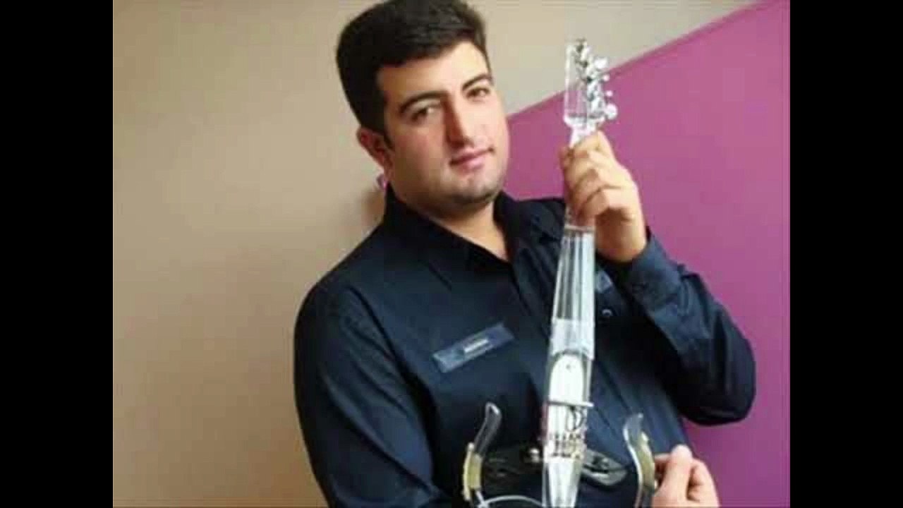 Maestro Ceyhun - Çok Uzaklarda - Caddelerde Rüzgar