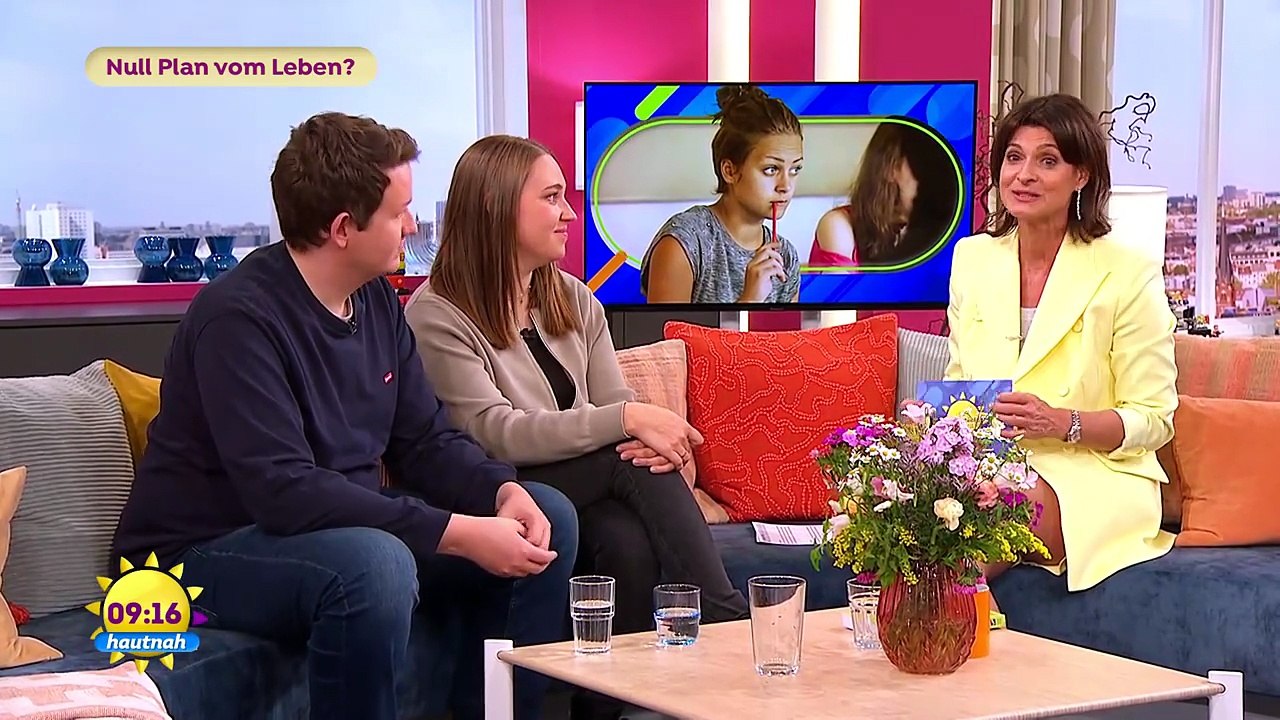 Marlene Laufen sexy SAT.1-Frühstücksfernseh  (5)