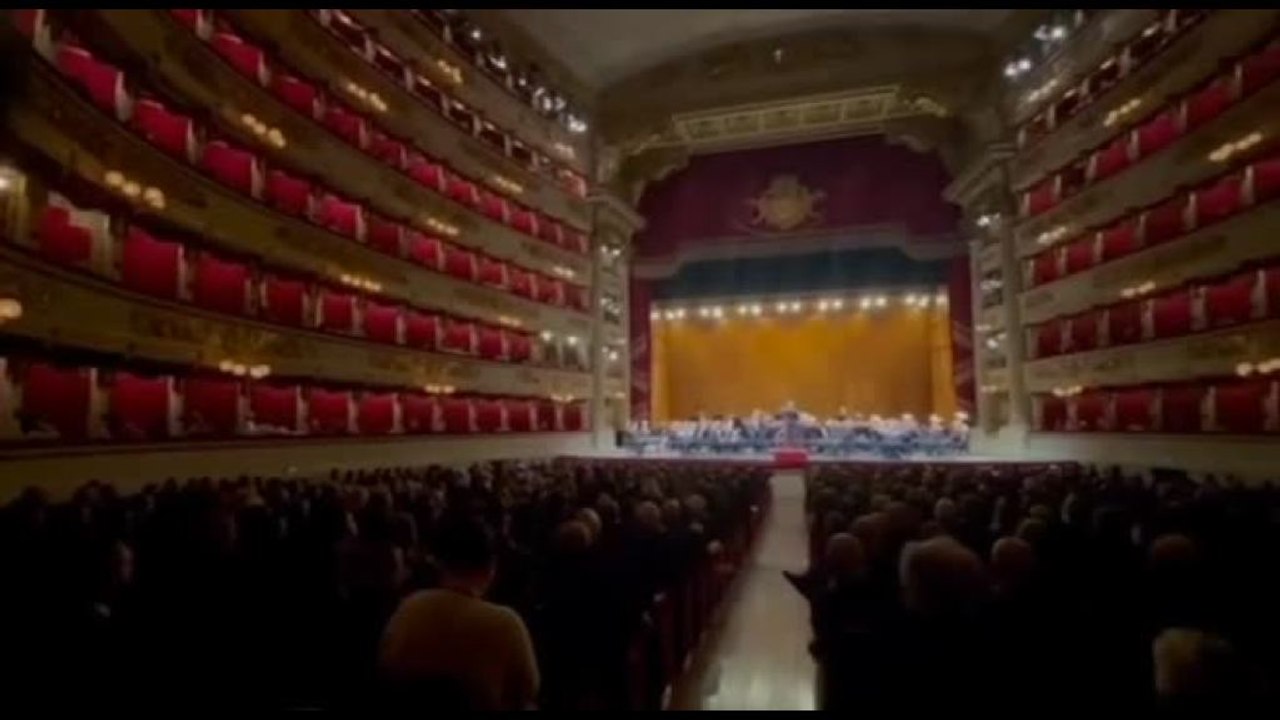 Alla Scala Aeronautica Militare celebra 100 anni presenza a Milano