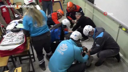 Yer Kırklareli: Okullarda deprem tatbikatı gerçekleştirildi