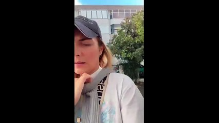 Ünlü oyuncu ''fay hattı üzerinde'' dediği yazlık evini terk etti