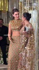 kajol and kriti sanon at manish malhotra’s diwali party
