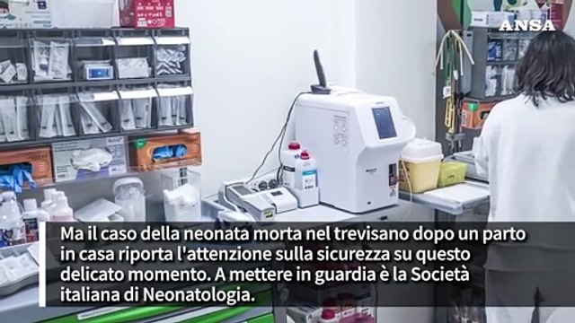 In Italia 500 parti l'anno avvengono in casa, i medici avvertono: il rischio non e' mai zero