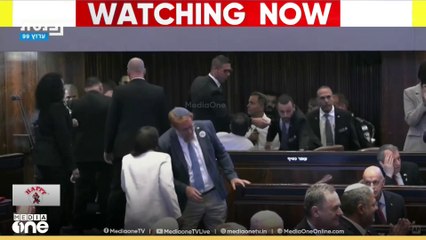 ഗസ്സയിൽ ജീവനോടെ ഉണ്ടായിരുന്ന മുഴുവൻ ഇസ്രായേലി ബന്ദികളെയും ഹമാസ് കൈമാറി....