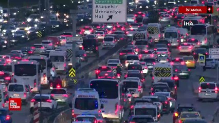 Haftanın ilk mesai gününde İstanbul trafiği kilitlendi