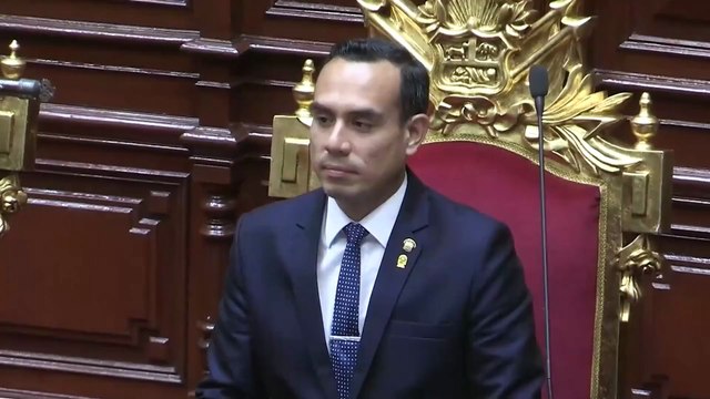 José Jerí asume como presidente interino de Perú luego de la destitución exprés de Boluarte