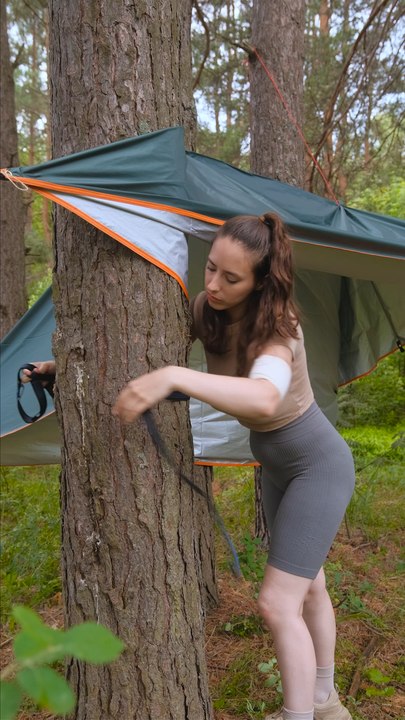Smart Camping Hack From an Expert Woman