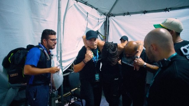 ¡Danny Ocean casi se ahoga en su concierto de Costa Rica!