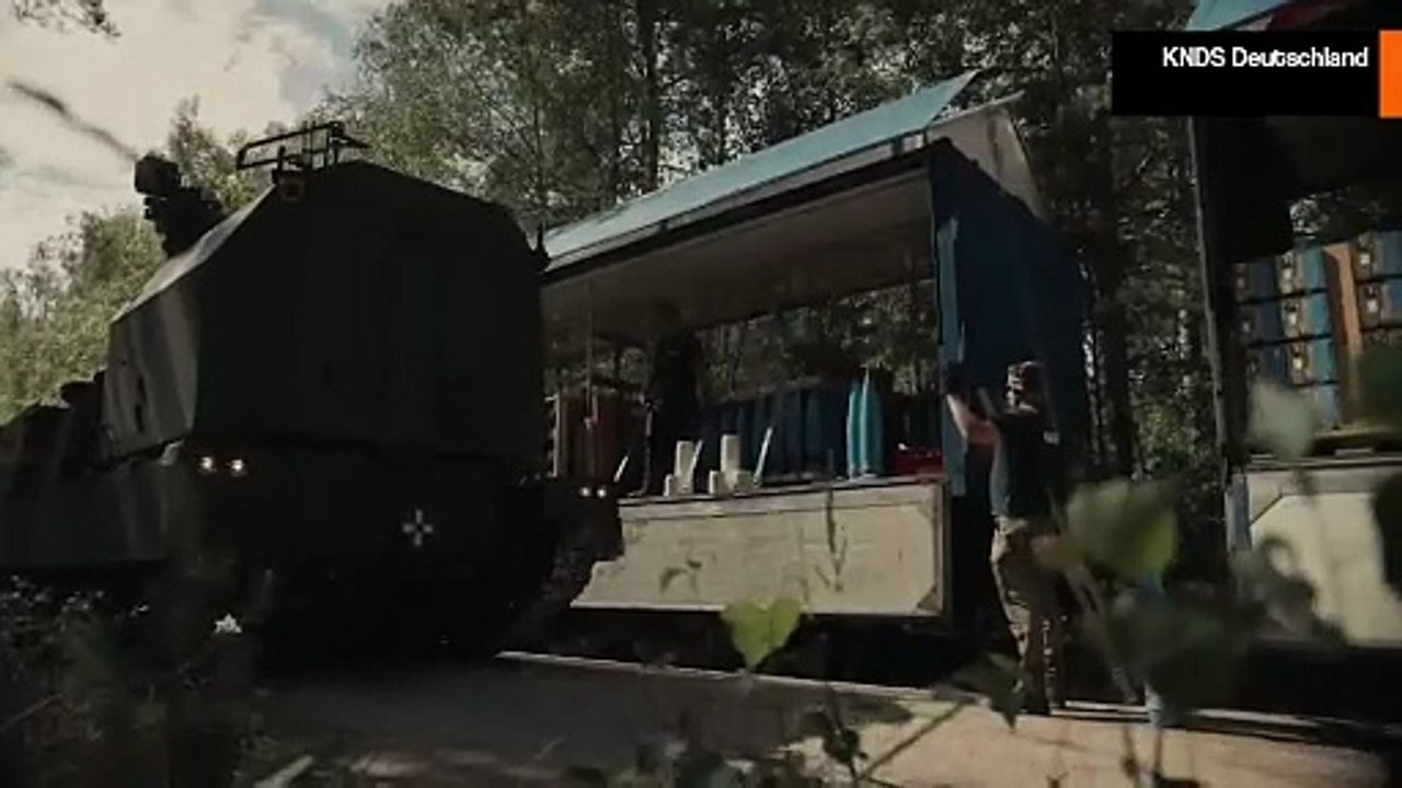 जर्मन RCH 155 TRACKED ने अमेरिकी सेना को अभूतपूर्व शक्ति और स्वचालन के साथ निशाना बनाया