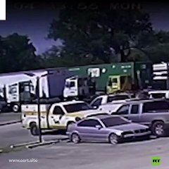 avioneta contra camiones en Texas