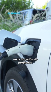 Autos eléctricos vs. gasolina: ¿Por qué unos duran 3 años y otros más de 12?