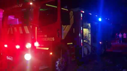 Barraco improvisado é consumido por incêndio no Bairro Brasmadeira