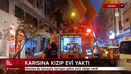 Beyoğlu'nda değişim sırasında parlayan tüp evi yaktı