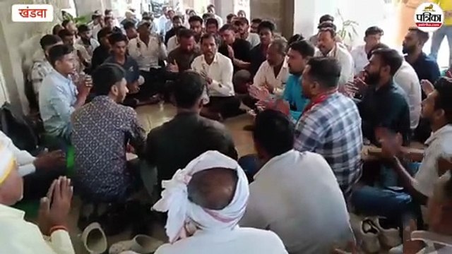 अतिक्रमण पर आक्रोश... कलेक्ट्रेट में हनुमान चालीसा पाठ, हाईवे पर ढाई घंटे चक्का जाम