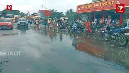குடிநீர் குழாய் உடைப்பு... சாலையில் பெருக்கெடுத்து ஓடிய நீரால் வாகன ஓட்டிகள் அவதி!
