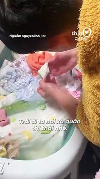 Kiếp nạn của các ông bố khi ở cùng con mà không làm gì