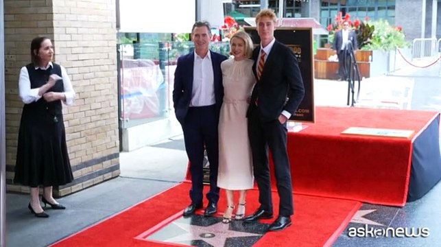 L'attrice Naomi Watts riceve una stella sulla Walk of Fame a Hollywood