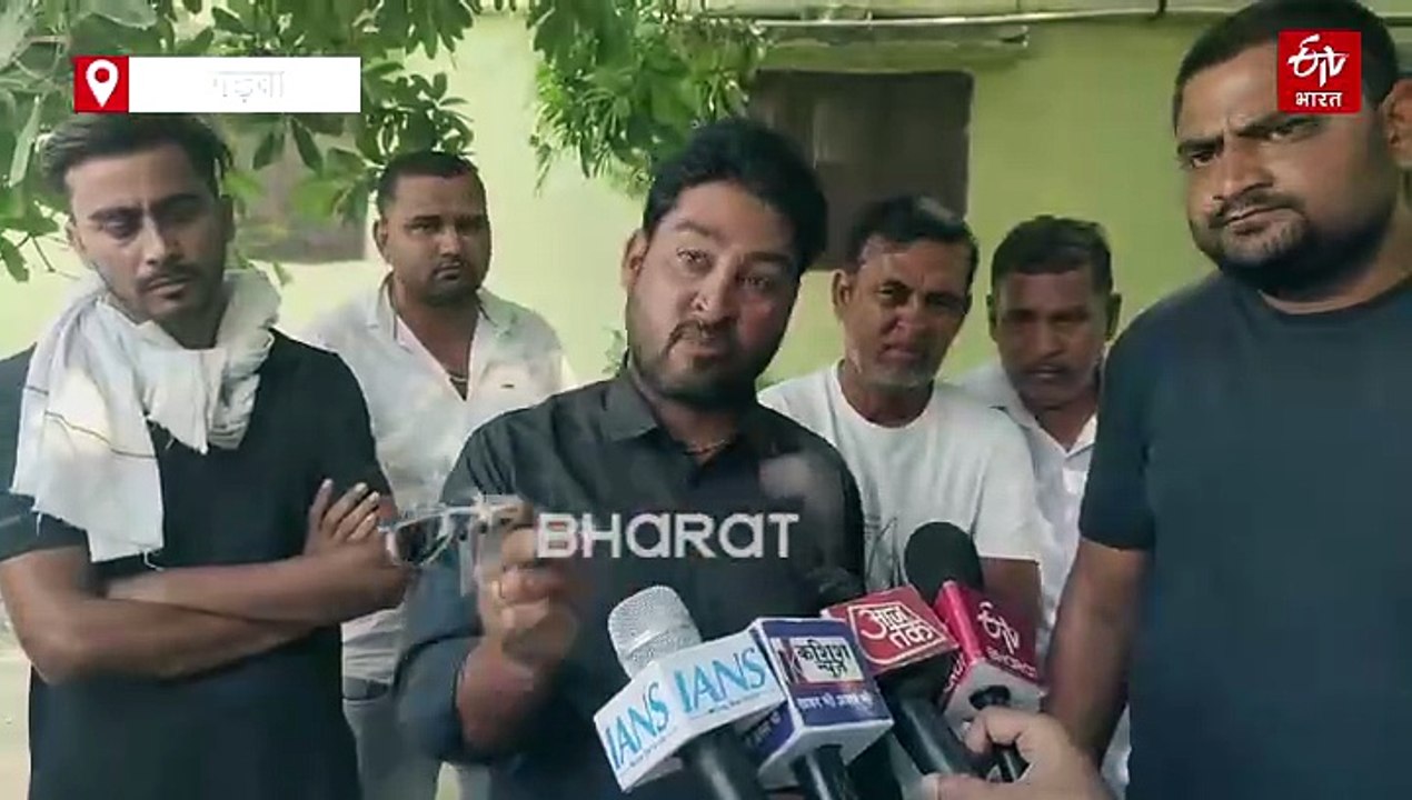 गढ़वा में ईंट भट्ठे पर बन रही चिमनी भरभराकर गिरी, एक मजदूर की मौत, चार घायल