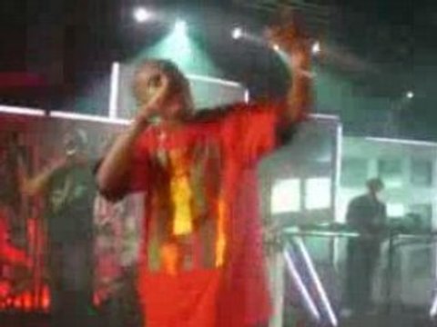 Léa ft. Soprano - Le son des bandits Live