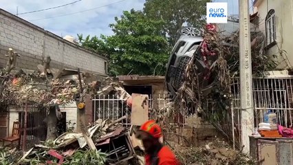 Silne burze nawiedzają Meksyk i USA