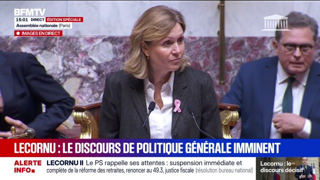 Yaël Braun-Pivet arrive à l'Assemblée nationale pour le discours de politique générale de Sébastien Lecornu