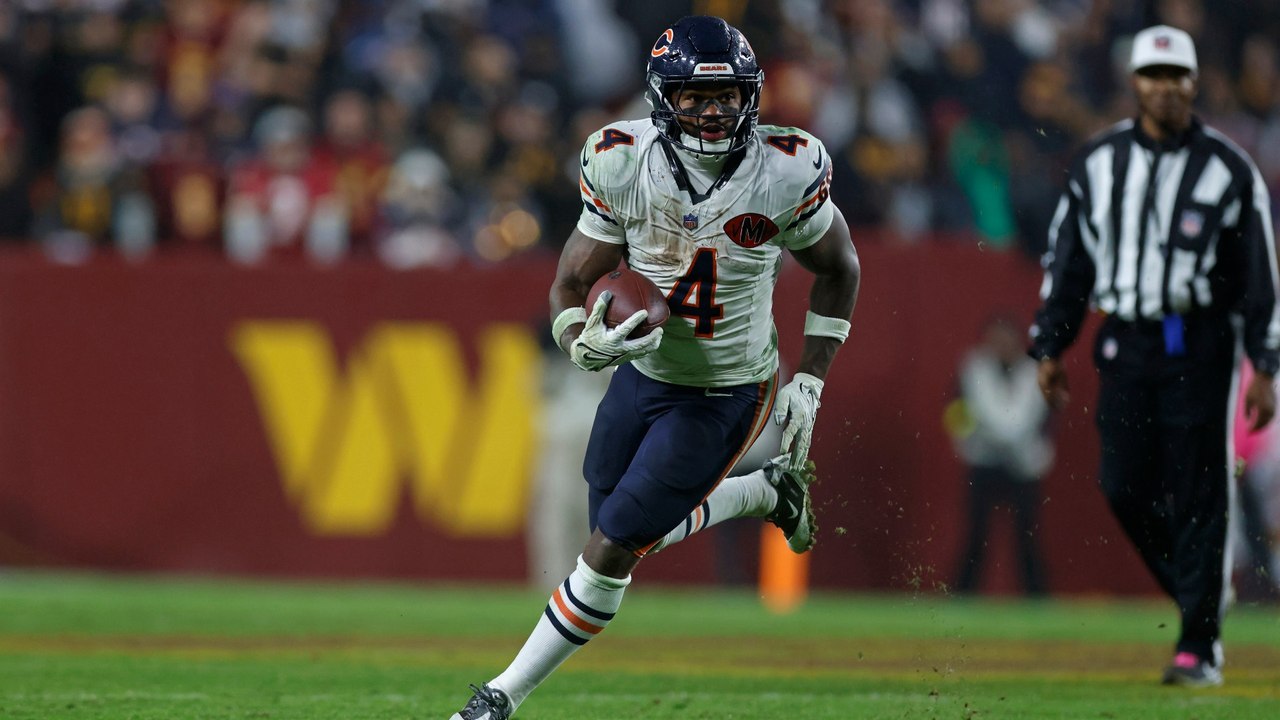Chicago Bears Edge Washington Commanders 25-24 in NFL Clash