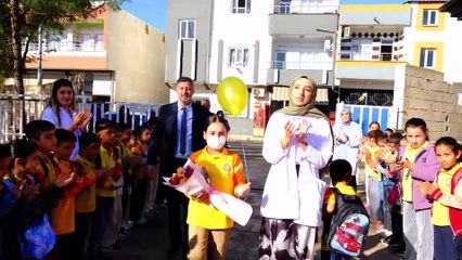 Viranşehir’de Minik Kahraman Asmin, Lösemiyi Yenerek Okuluna Döndü