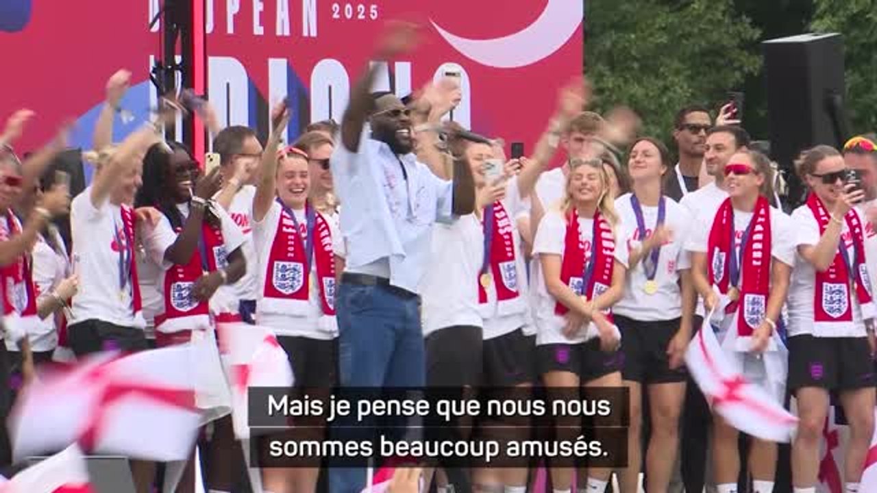 Angleterre - Wiegman s'amuse encore de sa petite danse avec Burna Boy