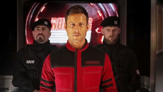 The Running Man: Wer beim neuen Trailer zum Remake des 38 Jahre alten Action-Klassikers ganz genau hinschaut, kann Arnold Schwarzenegger erspähen