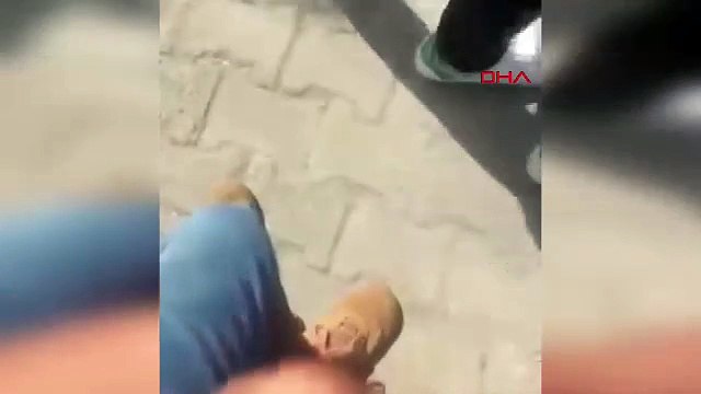 Yine akran zorbalığı: Saçından tutup yerde sürükledi!