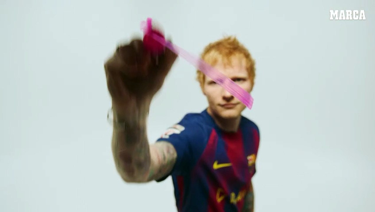 El Barça llevará el logo del álbum 'Play' de Ed Sheeran en la camiseta de El Clásico