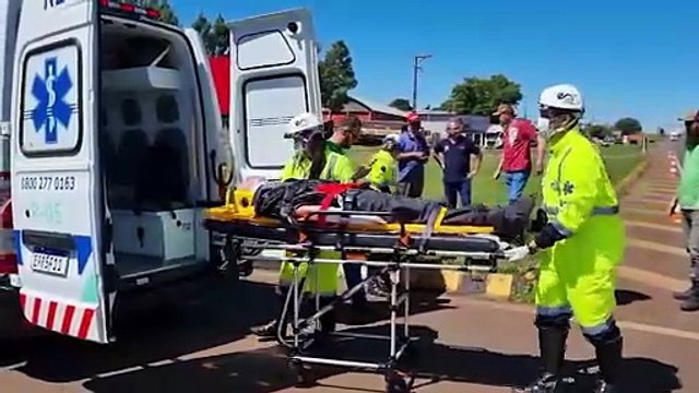 Motociclista fica ferido em colisão na BR-277, em Santa Tereza do Oeste