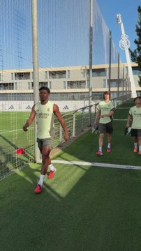 El REAL MADRID vuelve a los ENTRENAMIENTOS tras CUATRO DÍAS de DESCANSO...¡y con MENDY!