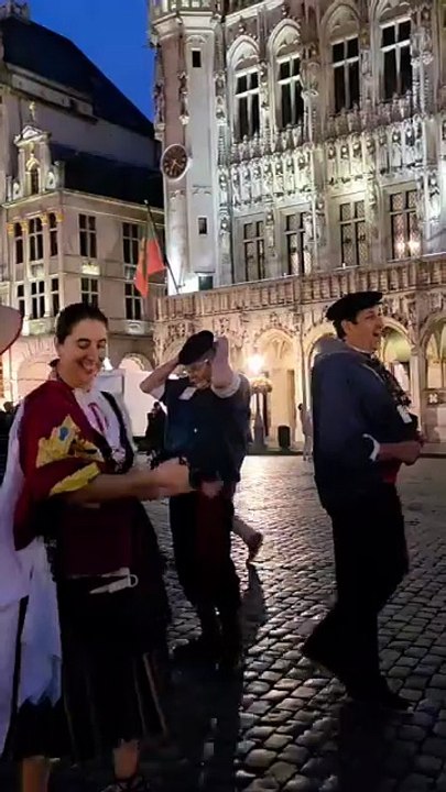 Grupo Folclórico Virgen de las Viñas en Bruselas
