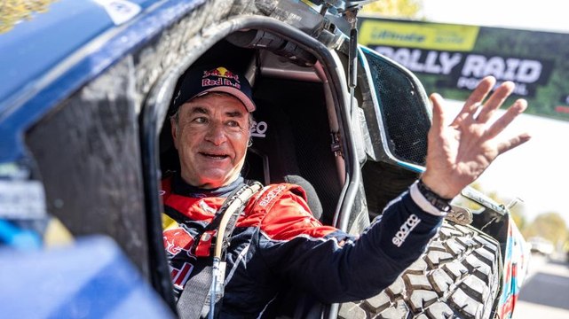 Sainz: Dal Wrc ai raid, con Ford voglio vincere ancora. La F1? Estrema, come il Raptor nell'off-road. Mio figlio alla Dakar? Ci pensa...