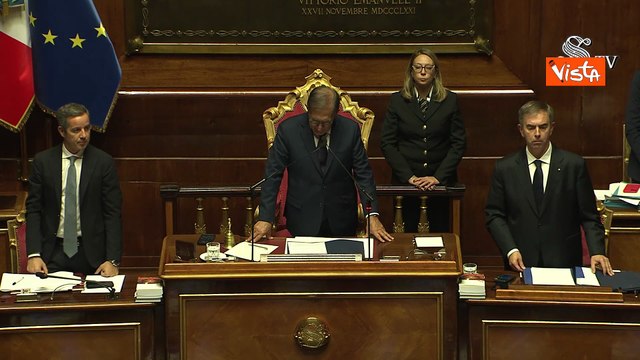 La Russa chiede minuto di silenzio in Aula per i tre Carabinieri vittime di esplosione nel Veronese