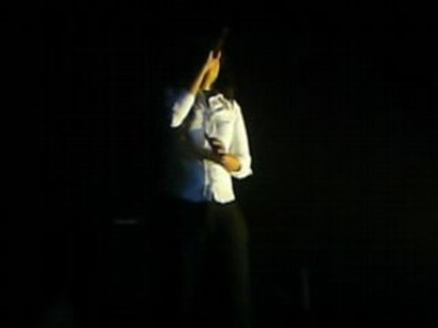 Amel Bent Je reste seule Lyon 9 mai 2008