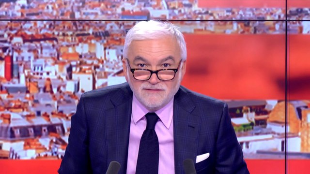 L'édito de Pascal Praud : «Réforme des retraites : le temps des girouettes»