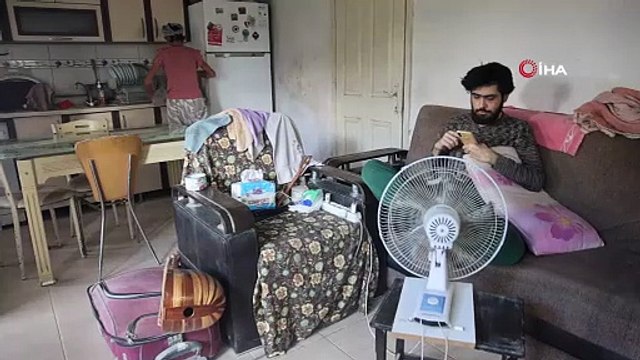 O Türkiye'nin sanal dünya bağımlısı genci: Yıllardır oturduğu yerden kalkmıyor!