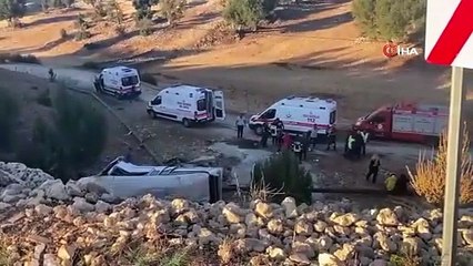 Sürücüsü ehliyetsiz çıkmıştı... İşçilerini taşıyan minibüs şarampole yuvarlandı: 7 kişi öldü!