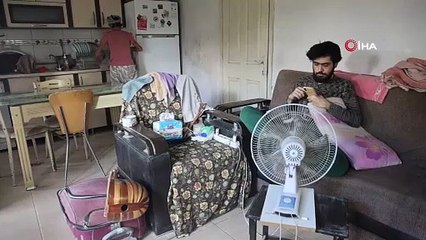 Deprem sonrası hayata küstü: 3 yıldır duş almıyor, evden dışarı adım atmıyor