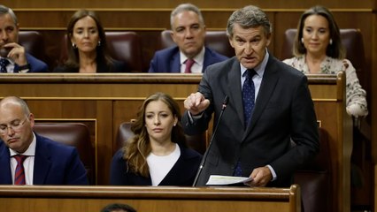 Feijóo duro con Sánchez: "En el PSOE corren los billetes como en un prostíbulo"