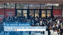 Une marée humaine pour la liquidation des Galeries Lafayette à Marseille