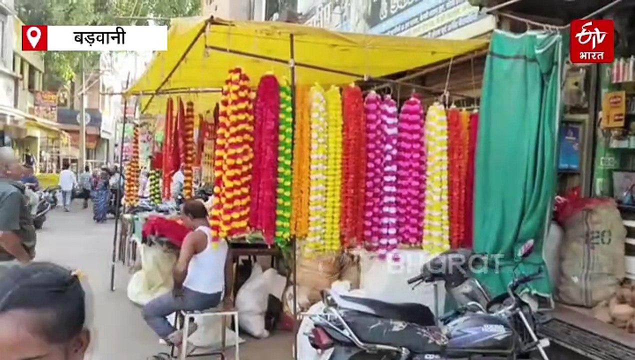 मिट्टी के दीये गुजरे जमाने की बात!, कुम्हारों के घर फीकी पड़ी दिवाली की रोशनी