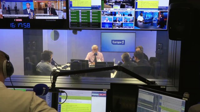 Pascal Praud et vous - Suspension de la réforme des retraites : «Sébastien Lecornu est en train de duper les socialistes», analyse Gauthier Le Bret