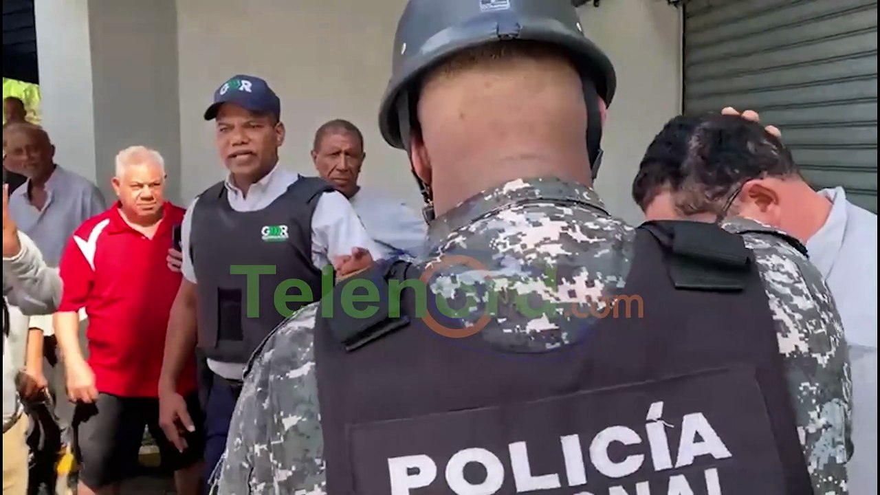 Apresan dos hombres por supuestamente intentar hipnotizar a otro en entidad bancaria SFM