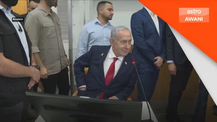 Protes tercetus di luar Mahkamah Tel Aviv